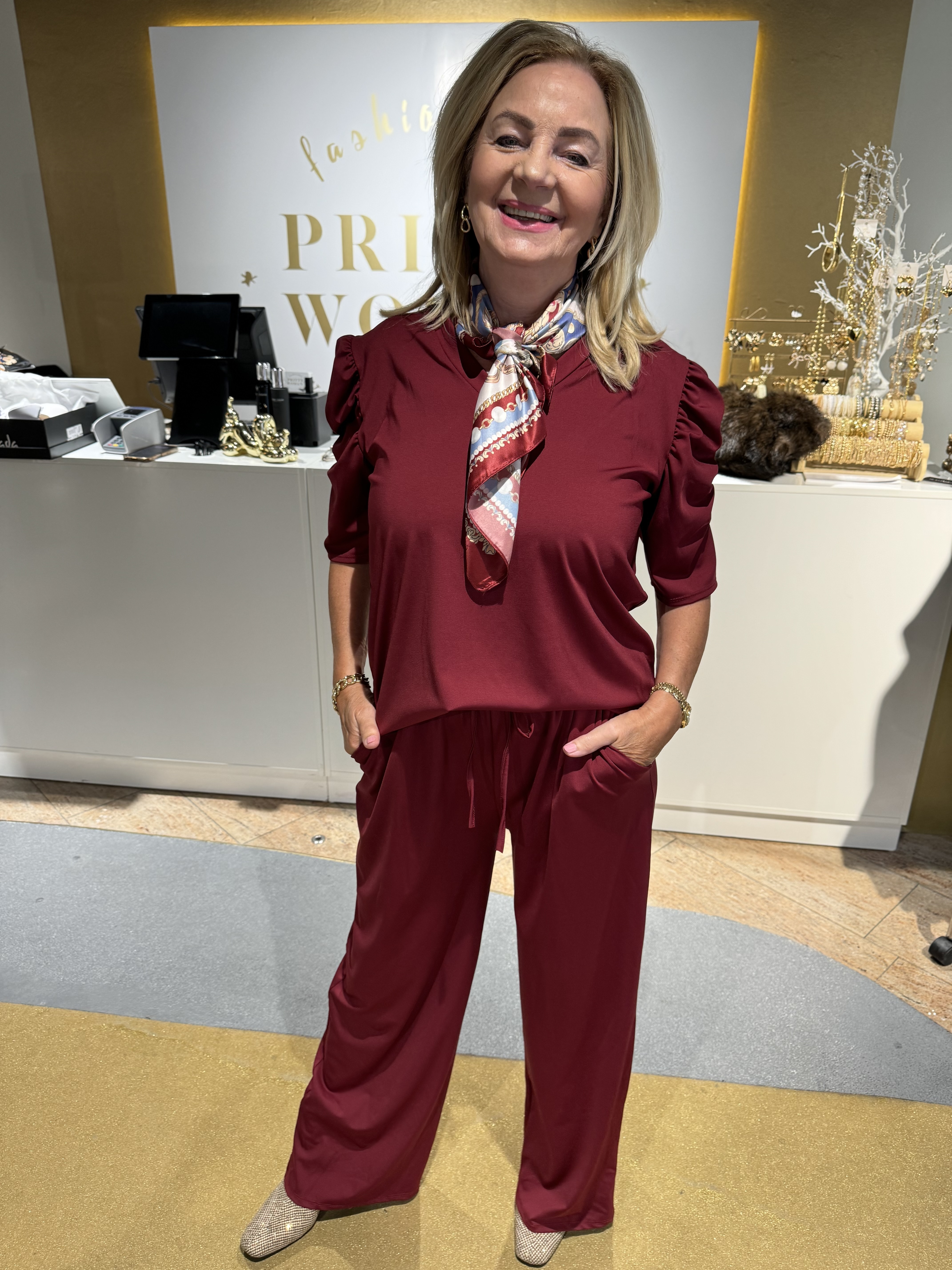 Travel Suit Pof Bordeaux Burgundy