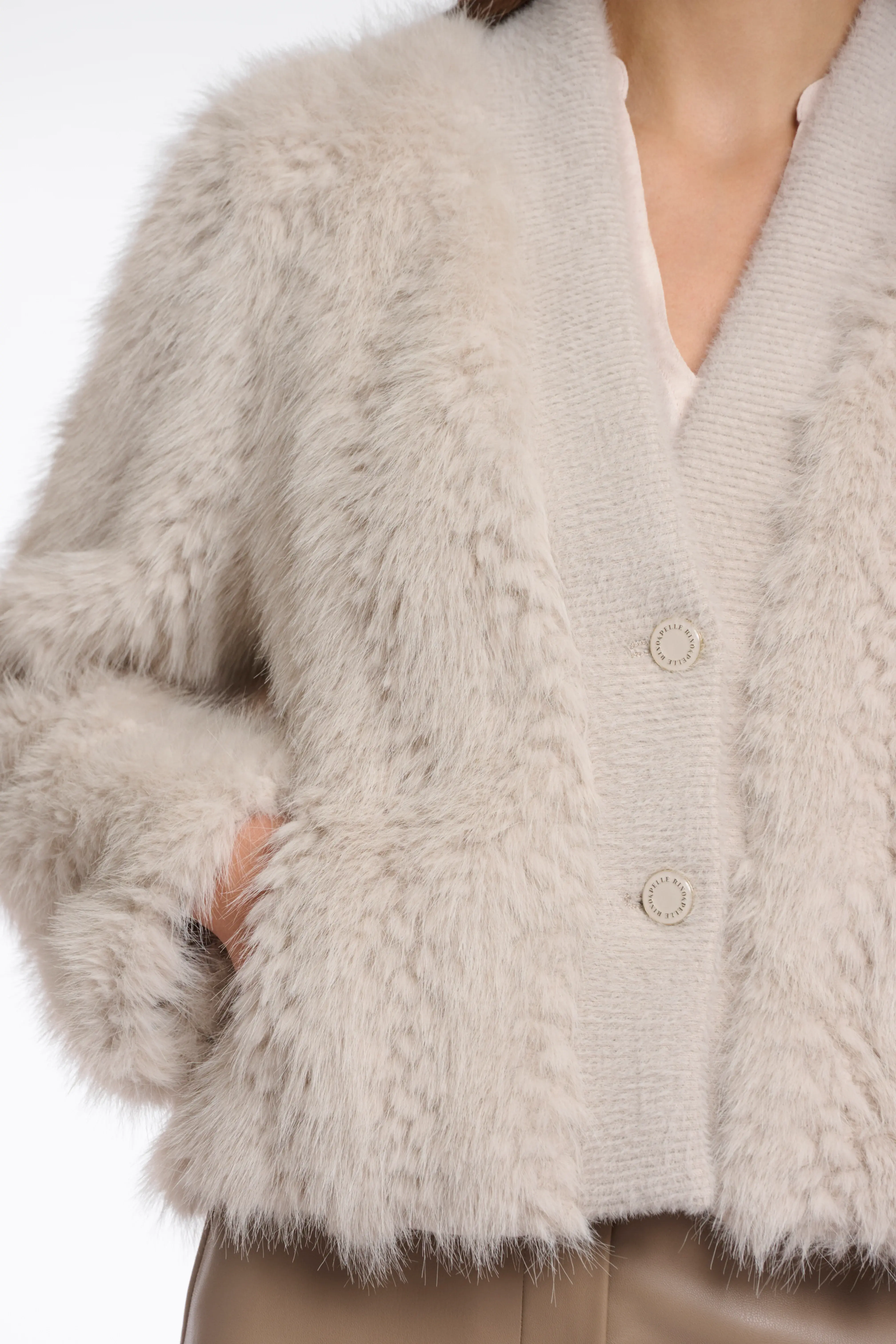 Rino & Pelle Chaimae Jacket Short Faux Fur Birch - Afbeelding 2