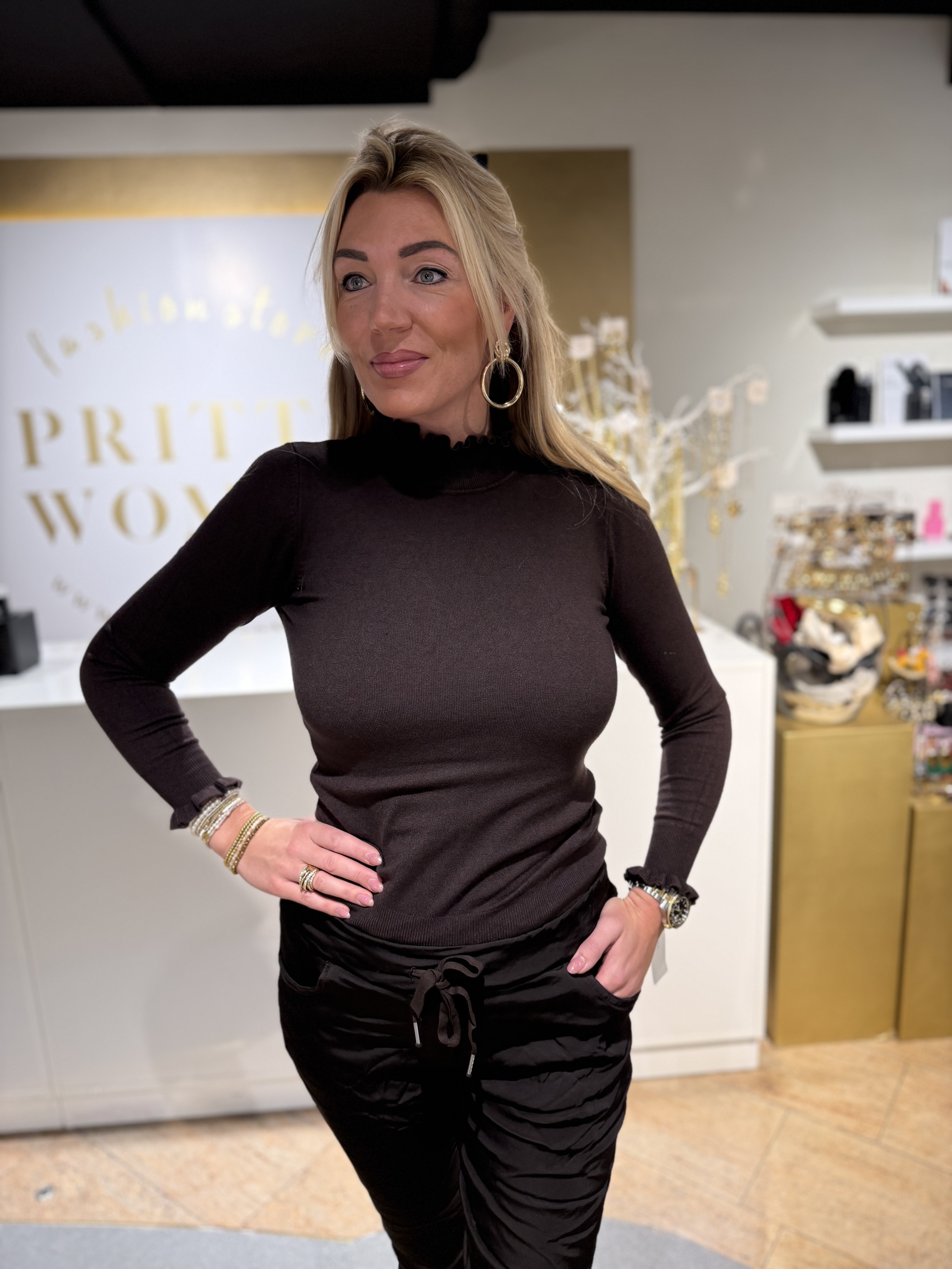 Ruffle Coltrui Brown