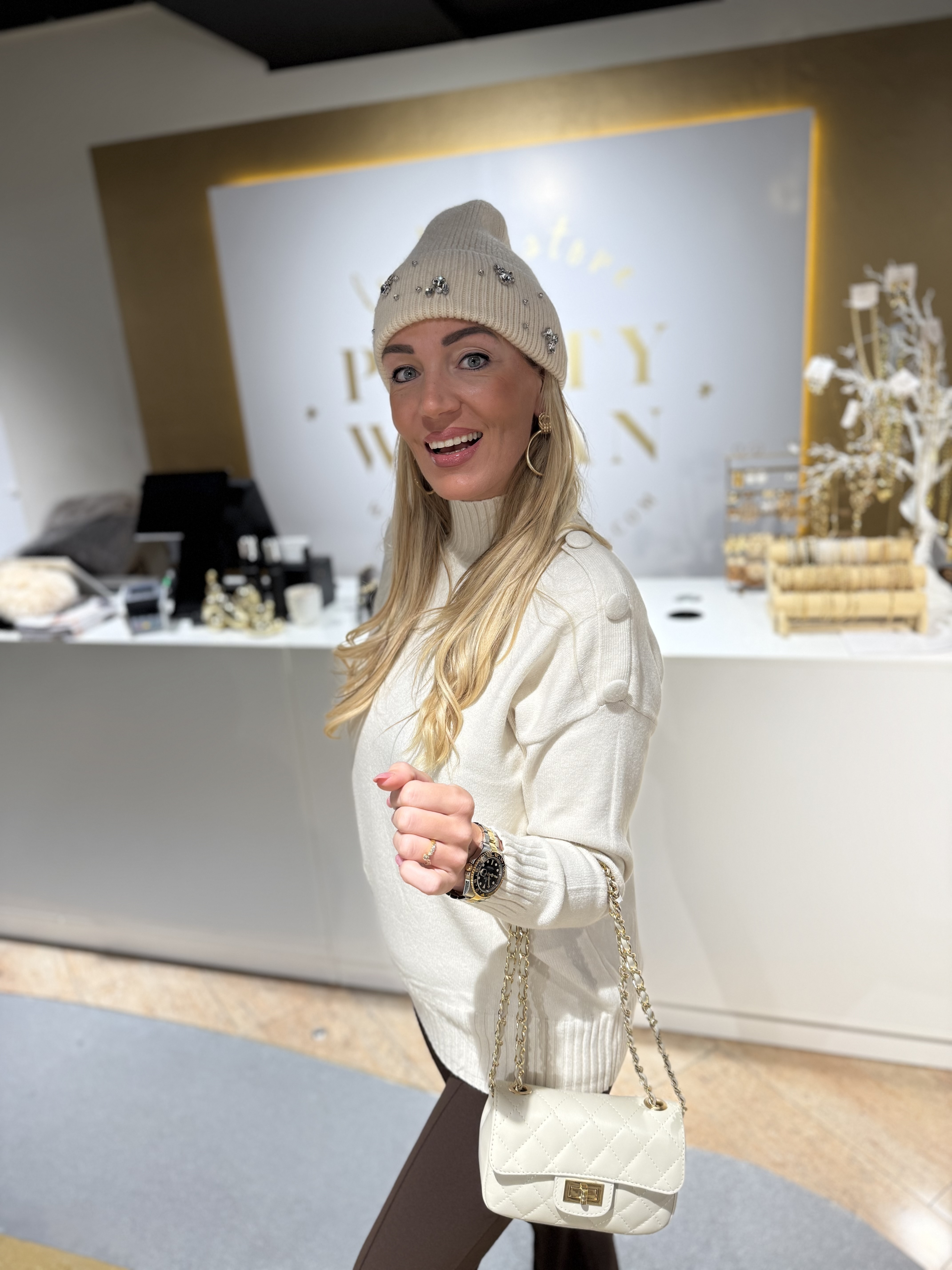 Button Trui Beige - Afbeelding 2