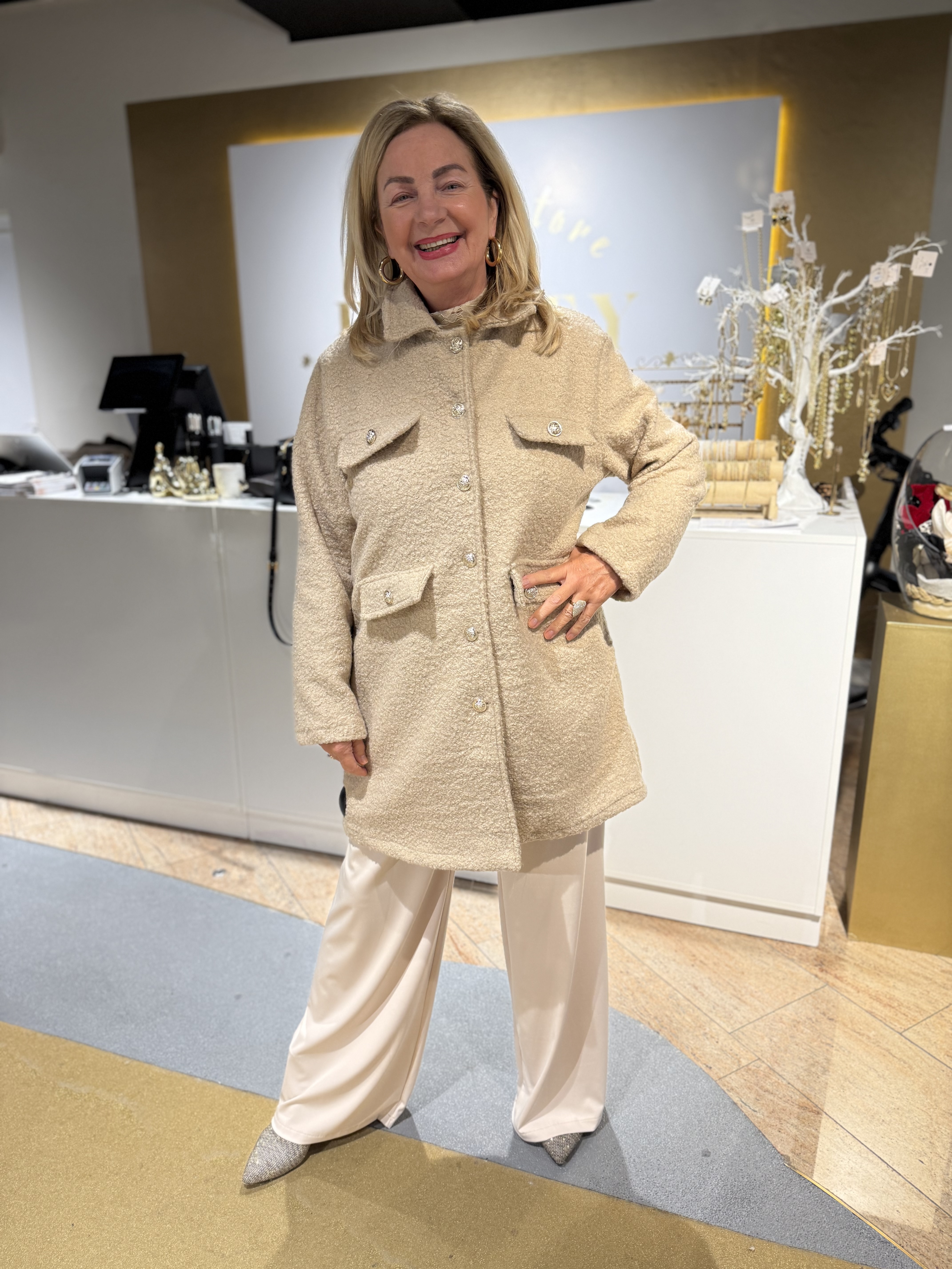 Boucle Coat Medium Beige